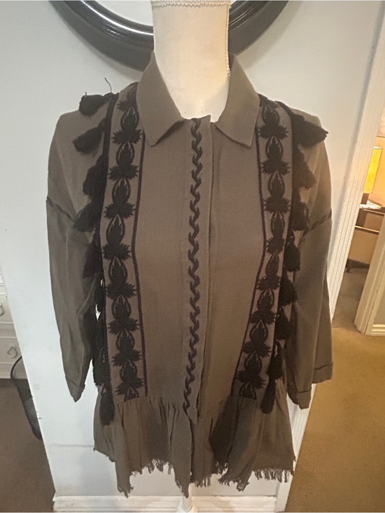 Zara Jackets & Blazers - Zara Olive Green Boho Embroidered Fringe Jacket
